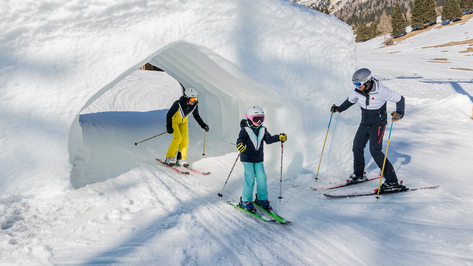 Schneetunnel Kinder Snowpark Skigebiet Carezza Dolomites | © Carezza Dolomites/Harald Wisthaler